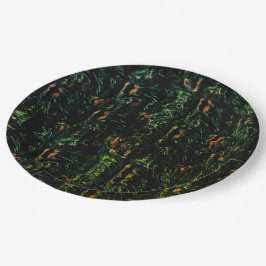 Baumrinde unter grünem Hammerglas Pappteller