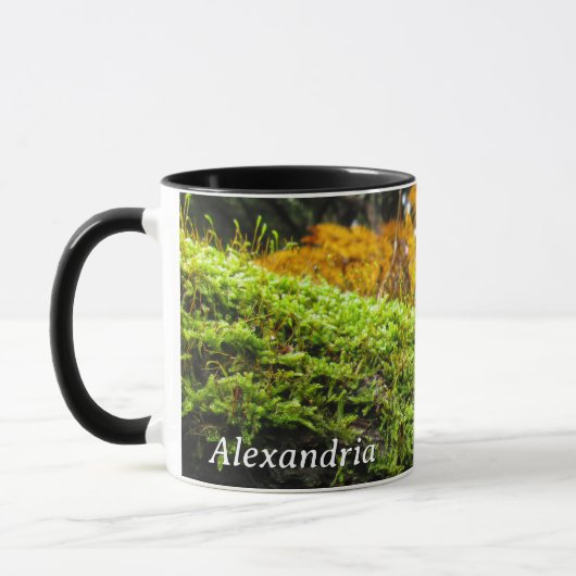 Baumstamm in Lush Moss - Personalisiert Tasse (Links)