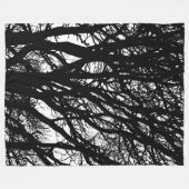 Baumzweige im Winter-Hochkontrast Fleecedecke (Vorderseite (Horizontal))