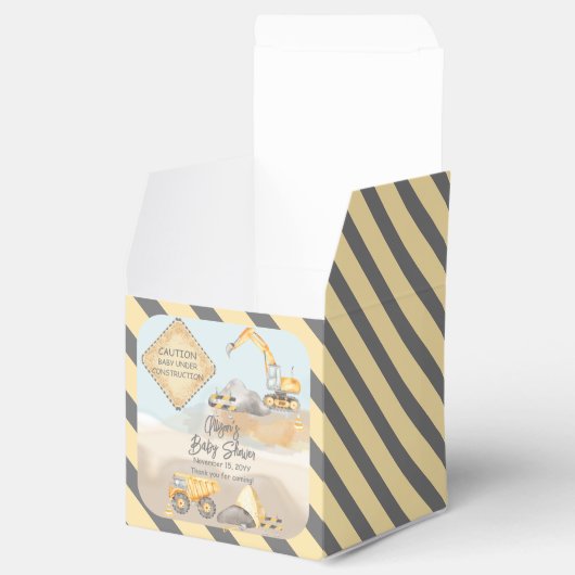 Baustumpf Truck Boy Babydusche Geschenkschachtel (Geöffnet)