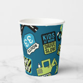 Bauzeichen und LKW Pappbecher (Rückseite)