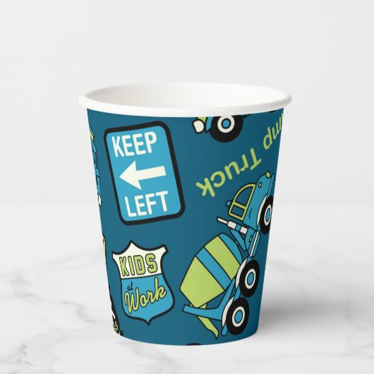 Bauzeichen und LKW Pappbecher (Vorderseite)