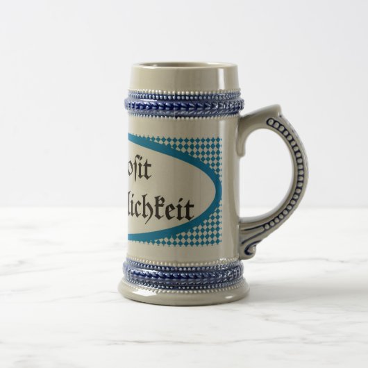 Bavarian beer toast Gemütlichkeit Prosit Bierglas (Rechts)