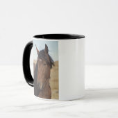 Bay Horse in Wind Tasse (Vorderseite Links)
