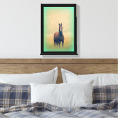 Bay Horse Stehend in einem Feld Leinwanddruck (Insitu (Schlafzimmer))