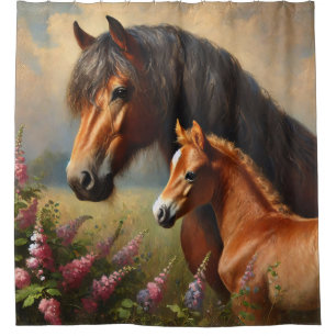 Bay Mare mit Foal-Wildblumen Duschvorhang