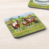 Bay Pinto Paint Quarter Pferde im Sommer Weide Getränkeuntersetzer (Linke Seite)