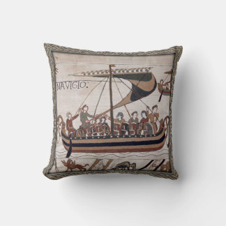 Bayeux Tapestry Norman Warship Throw Kissen
