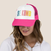 BE KIND black minimal bold type motivational quote Truckerkappe (Beispiel)