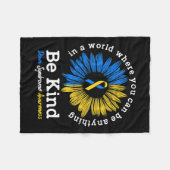 Be Kind Down Awareness Ribbon Sunflower K Fleecedecke (Vorderseite (Horizontal))