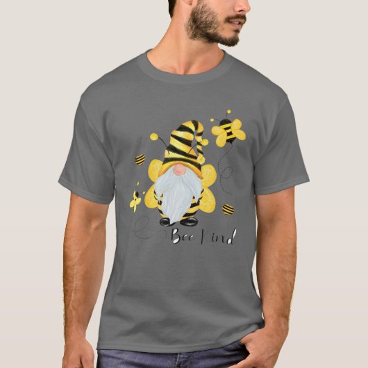 Be Kind Gnome And Bee Hippy Gnome Lover T-Shirt (Vorderseite)