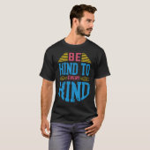Be Kind To Every Kind Vegan Sayings Awareness Sla T-Shirt (Vorne ganz)