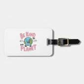 Be Kind to Our Planet 💚 Gepäckanhänger (Vorderseite horizontal)