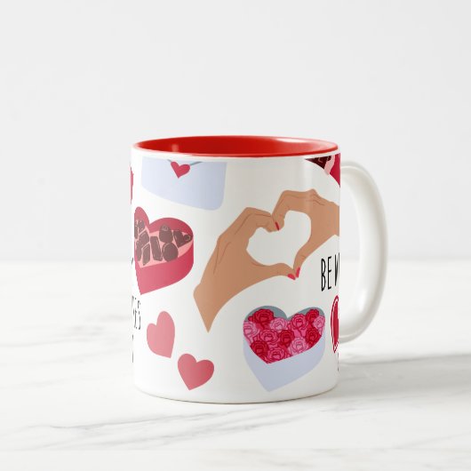 Be Mine Happy Valentine Zweifarbige Tasse (VorderseiteRechts)