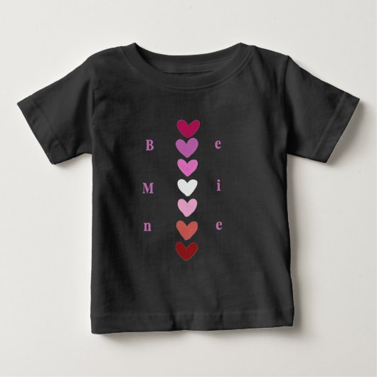Be Mine Minimal Heart Stack Valentine T-Shirt (Vorderseite)