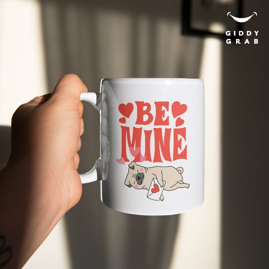 Be Mine: Valentinas lustiger Niedlicher Mops und L Kaffeetasse