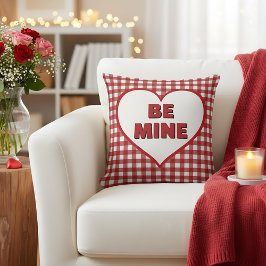 Be Mine Valentine Red and White Plaid Gingham Kissen