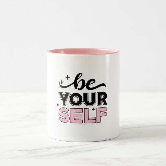 "Be Your Self" Inspirational Black and Pink Mug Zweifarbige Tasse (Mittel)