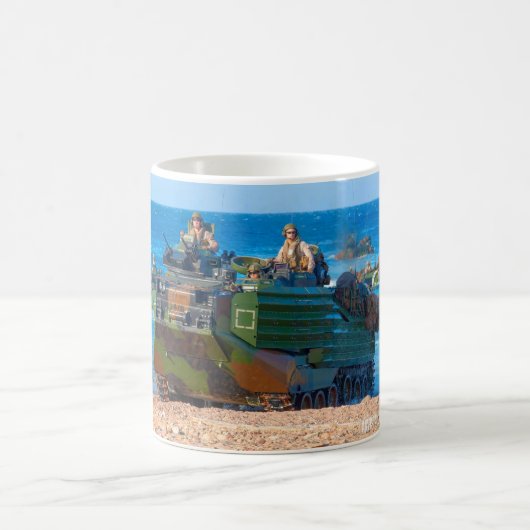 BEACH ARMOR - Angriff Amphibienfahrzeug Kaffeetasse (Mittel)