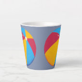 Beach Ball Latte Tasse (Vorderseite)