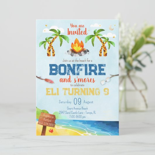 Beach Bonfire Geburtstagsparty Einladung (Stehend Vorderseite)