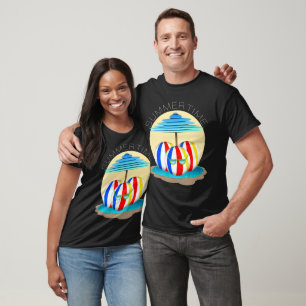 Beach Buddies schlagen die Hitze: Sun's Out, Fins  T-Shirt