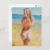 Beach Bum ! HOT BIKINI MODEL FOTO POSTCARD Postkarte (Vorne/Hinten)