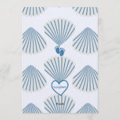 Beach Bum on the Way, Blue Seashells Baby Shower Einladung (Rückseite)