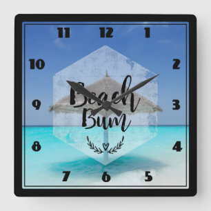 Beach Bum Typography - Umbrella on Tropical Beach Quadratische Wanduhr