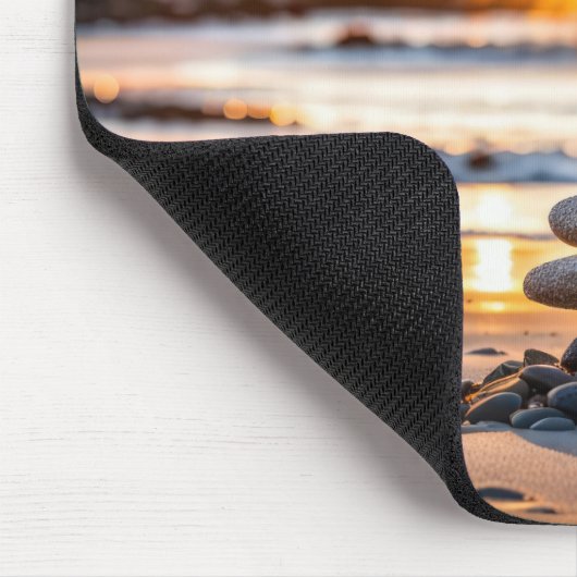 Beach Cairn Mousepad (Ecke)