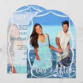 Beach Chalkboard Typografie Foto Wedite Einladung (Vorne/Hinten)