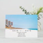 Beach Destination Wedding Photo Save the Date (Stehend Vorderseite)