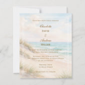 Beach hearts sand initials wedding invitation (Vorderseite)