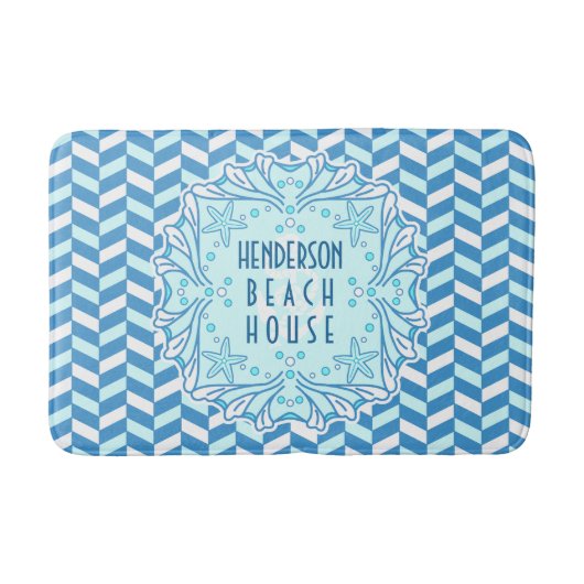 Beach House Art Deco Muschel und Herringbone Custo Badematte (Vorderseite)