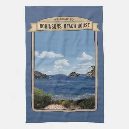 Beach House mit Ihrem Text Küchentuch (Vertikal)