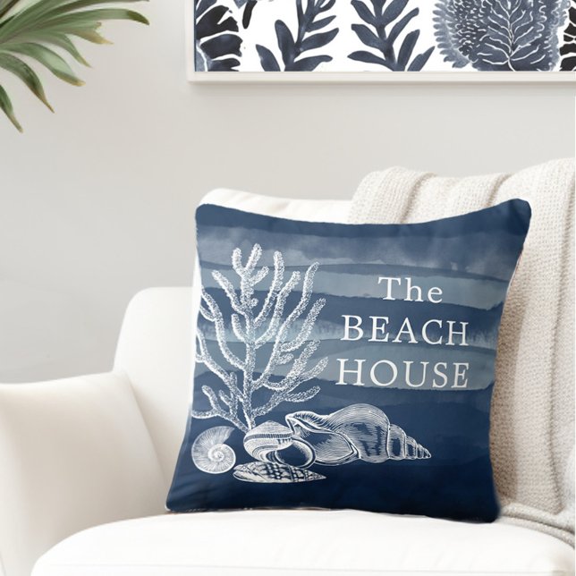 Beach House Throw Kissen (Elevate Your Décor: Discover our Gorgeous Beach House Throw Pillows by Totally Coast)