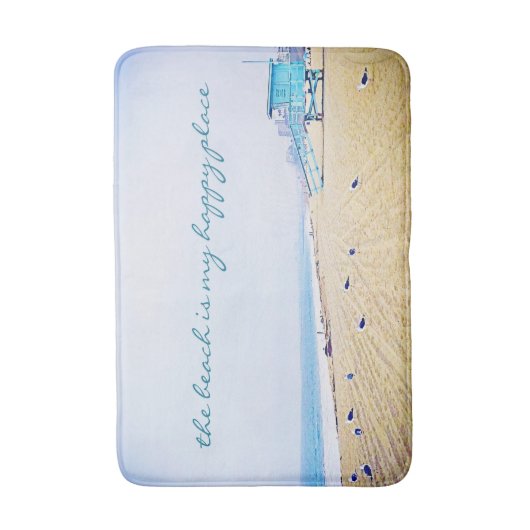 Beach ist mein glücklicher Ort Script-Ocean Coasta Badematte (Vorderseite Vertikal)