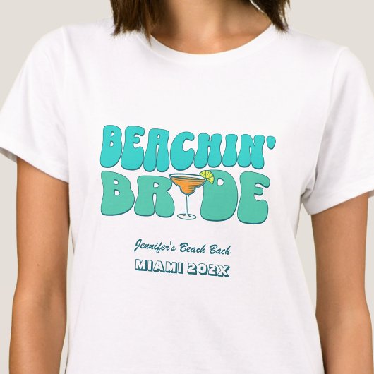 Beach Junggeselinnen-Abschied Groovy Beachin Bride T-Shirt