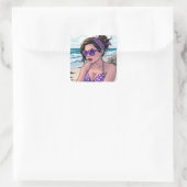 Beach Lady in Shades, Bikini und Bandana Quadratischer Aufkleber (Tasche)