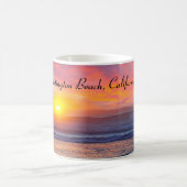 Beach Life in Huntington Beach, Kalifornien Kaffeetasse (Mittel)