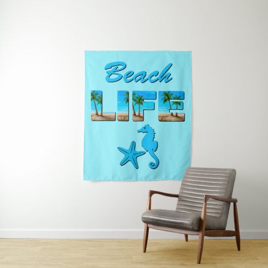Beach Life Word Art mit Sand und Palmen Wandteppich (Beispiel)