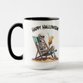 Beach Lounges Skeleton Halloween Tasse (Links)