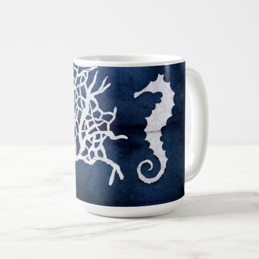 Beach Ocean Navy Blue White Seepferd Korallenwald Kaffeetasse (VorderseiteRechts)