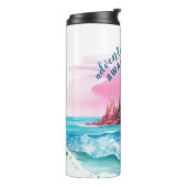 Beach Palm Tree Mountain View Erlebnis erwartet Thermosbecher (Nach links gedreht)