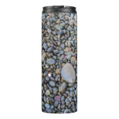 Beach Pebbles Custom Monogram Tumbler Thermosbecher (Rückseite)