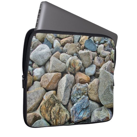 Beach Rocks Laptopschutzhülle (Vorne Rechts)
