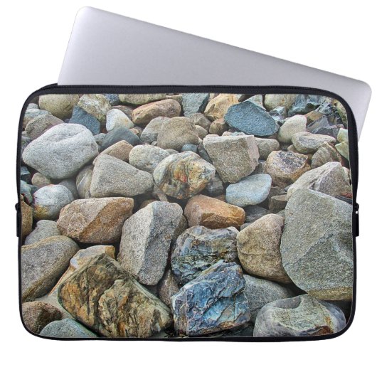 Beach Rocks Laptopschutzhülle (Vorderseite)