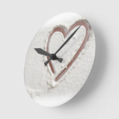 Beach Sand Heart Valentine Runde Wanduhr (Winkel)