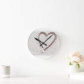 Beach Sand Heart Valentine Runde Wanduhr (Zuhause)