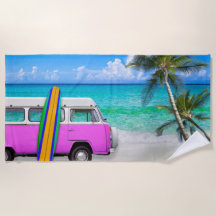 Beach Scene mit Fuchsia Pink Van und Surfboard